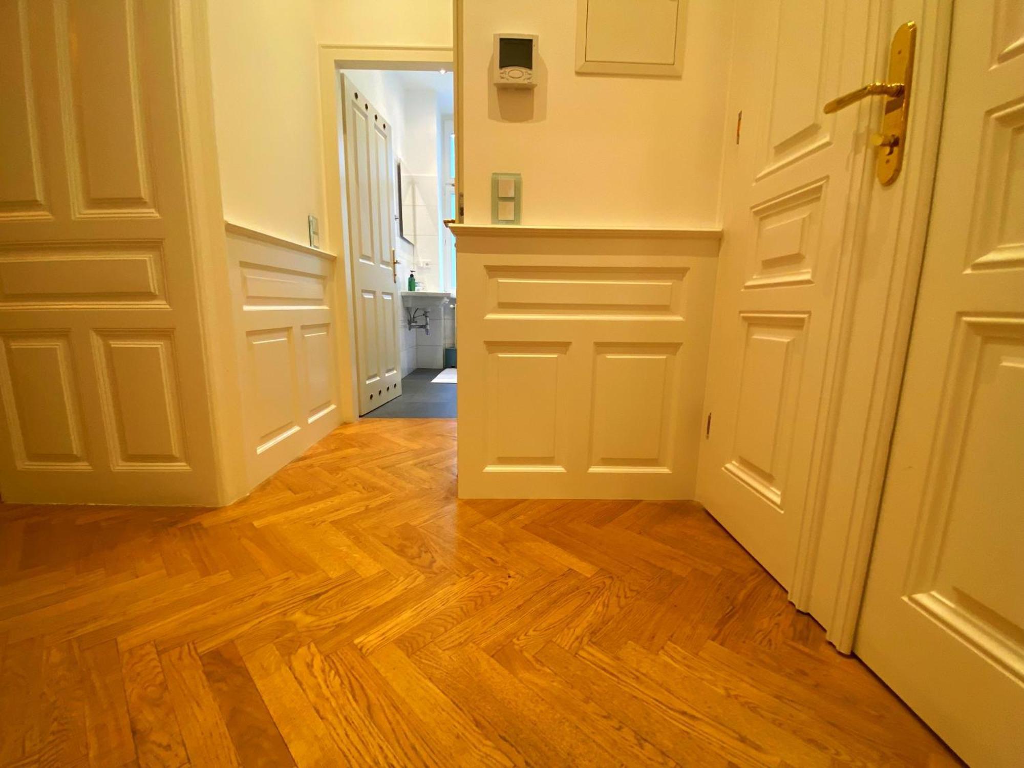 7th HEAVEN Vienna Center Apartments Buitenkant foto