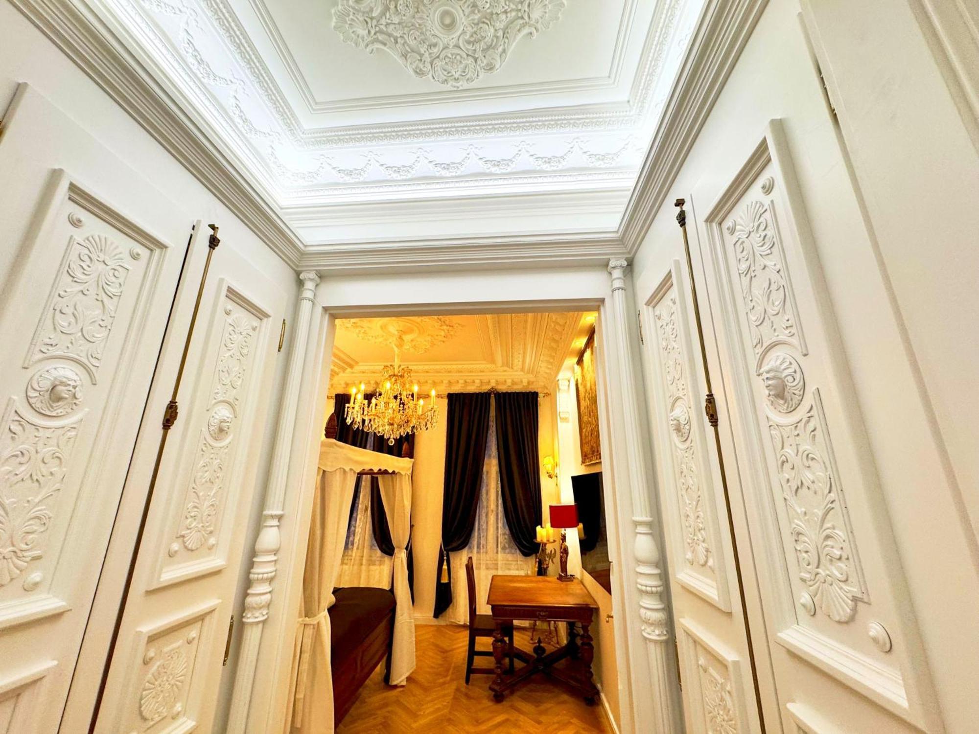 7th HEAVEN Vienna Center Apartments Buitenkant foto